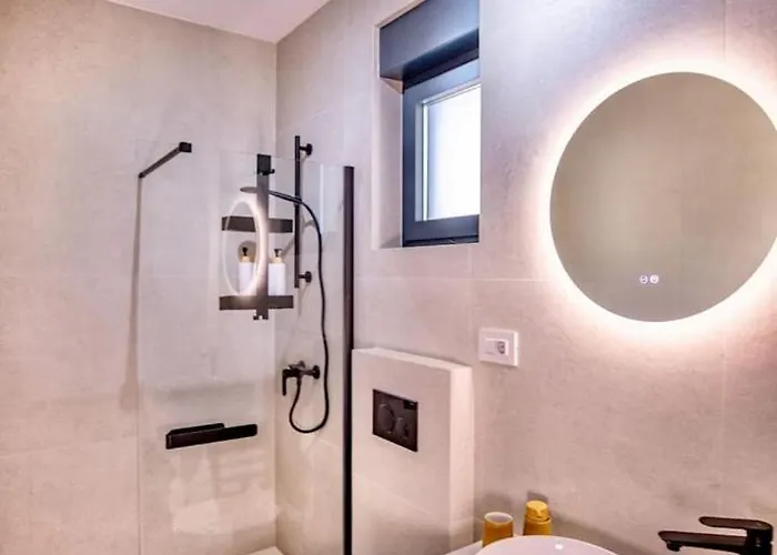 Azure Breeze Artatore Apartment Čunski