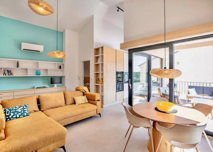 Apartment Azure Breeze Artatore *