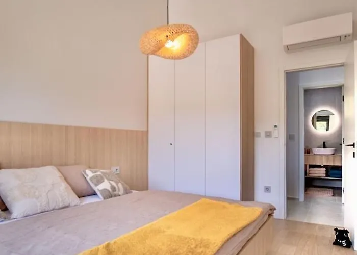 Apartment Azure Breeze Artatore *